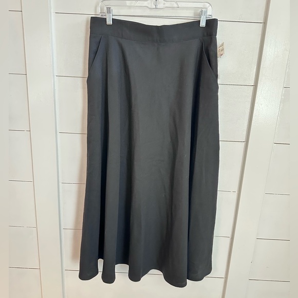 Talbots Dresses & Skirts - NWT 16 TALBOTS Black Made in the USA 100% wool maxi skirt old money quiet luxury